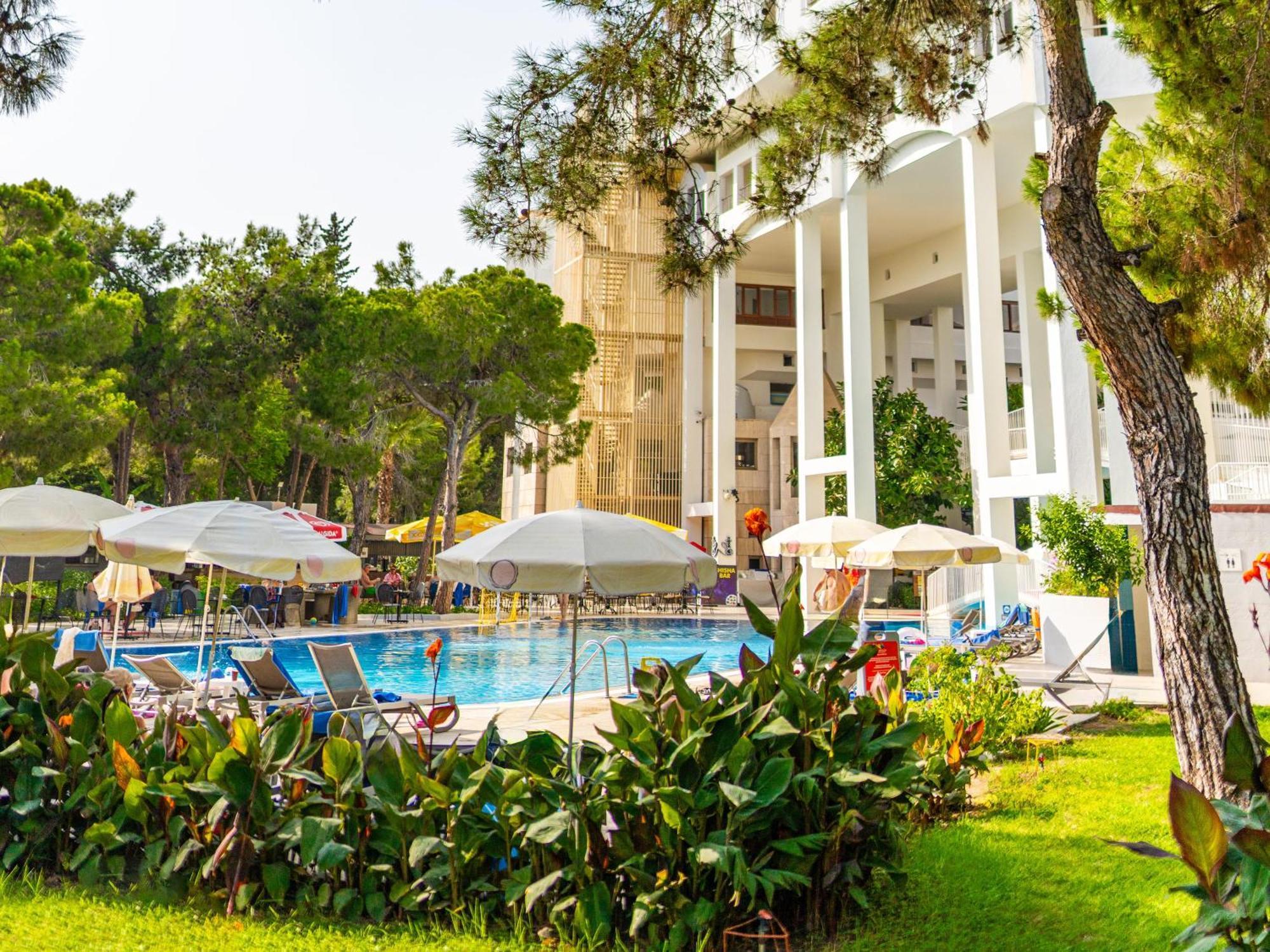 Labranda Excelsior Hotel Side Exterior foto